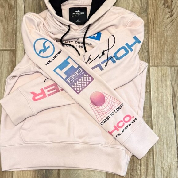 Hollister Los Angeles Logo Hoodie - Picture 4 of 5